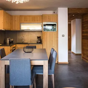 les-cimes.hotels-rhonealpes.com/